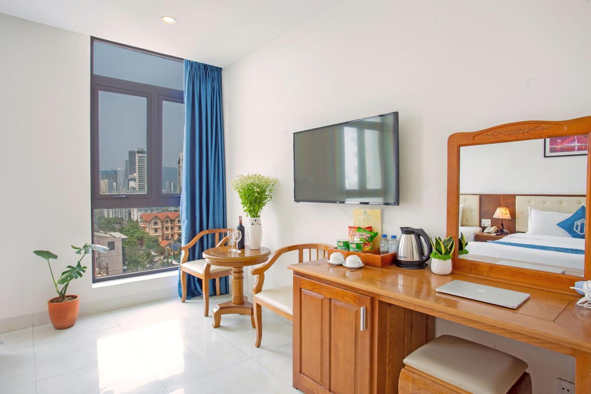 Toan Thang Beach Hotel Da Nang Exterior photo